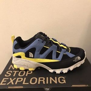 The North Face men’s sneakers size 11 new